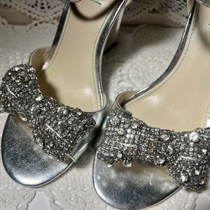 Betsy Johnson Blue Shoes Sz8 Wedding Prom Heels Wedges Rhinestone Bows with box